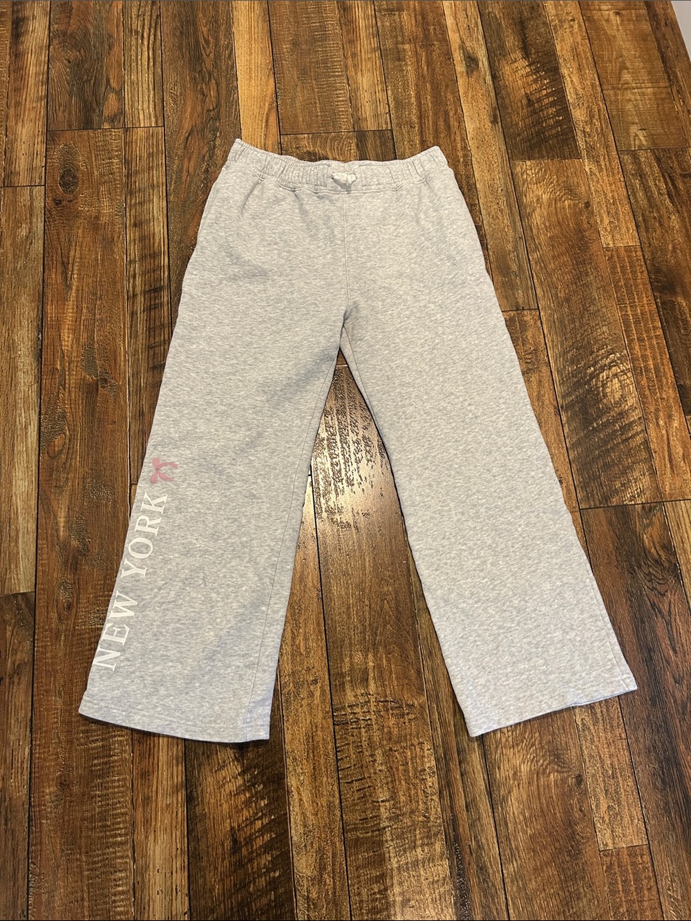 abercrombie kids Light Gray Wide-Leg Sweatpants with New York Graphic
